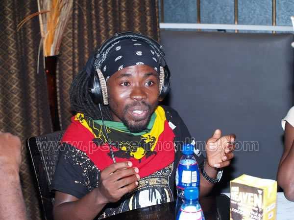 Entertainment Review in Pictures  - Obrafour