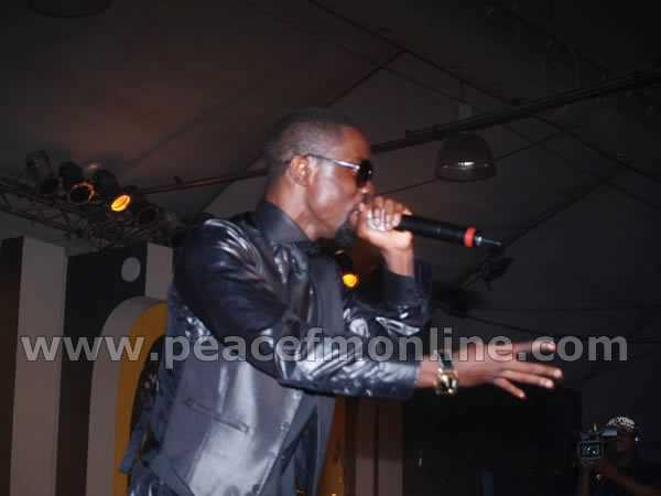 Its time for Obedeponbede to flow on stage.  - Sarkodie