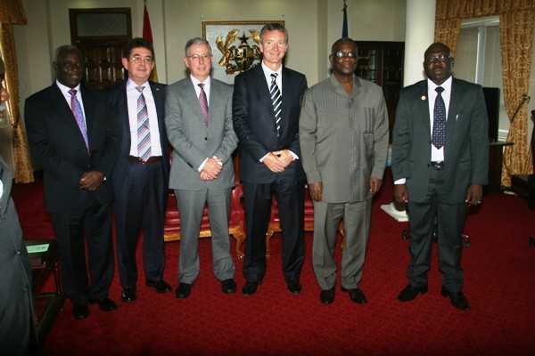 President Mills in a group photograph with executives of Tullow oil who called on him at the castle  - Alhaji Inusah Fuseini