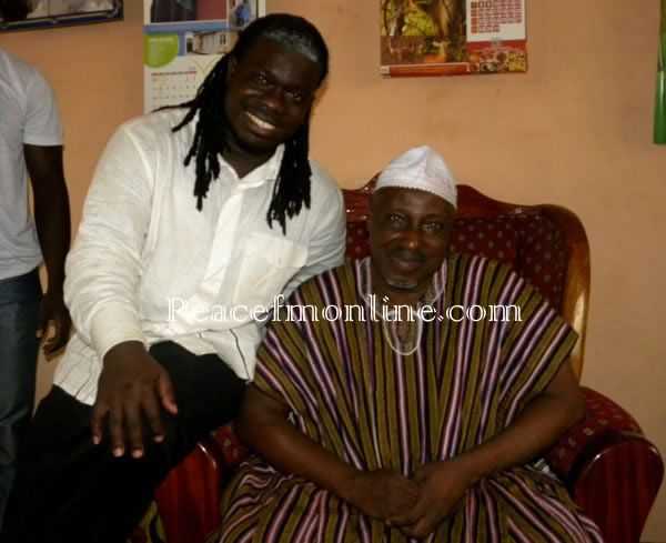 Obour visits the Tamale Chief to thank him after his victory  - Obour