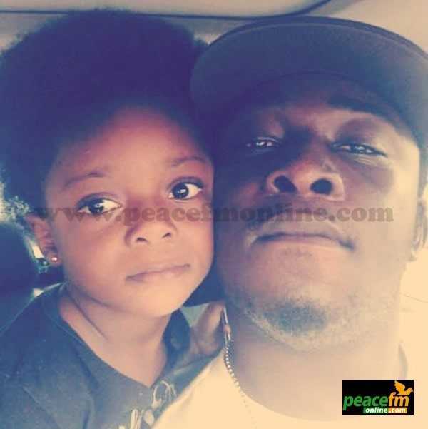 Rapper and Music Producer Jayso with his kid   - Jayso
