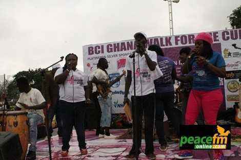 Akosua Agyapong gives the participants more after the Walk in Sunyani  - Akosua Agyapong