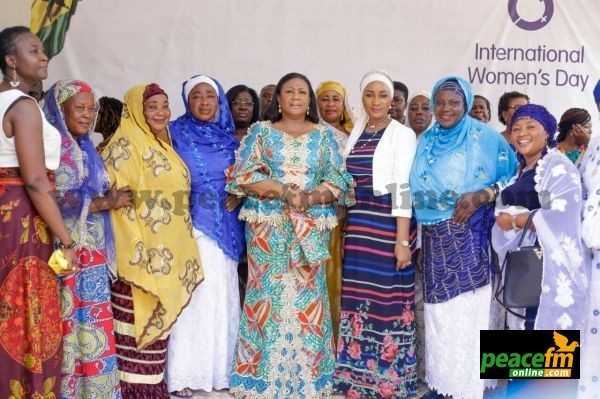 Lady of Ghana, Mrs. Rebecca Akufo-Addo pose with Second Lady Madam Samira Bawumia and other women   - Becca
